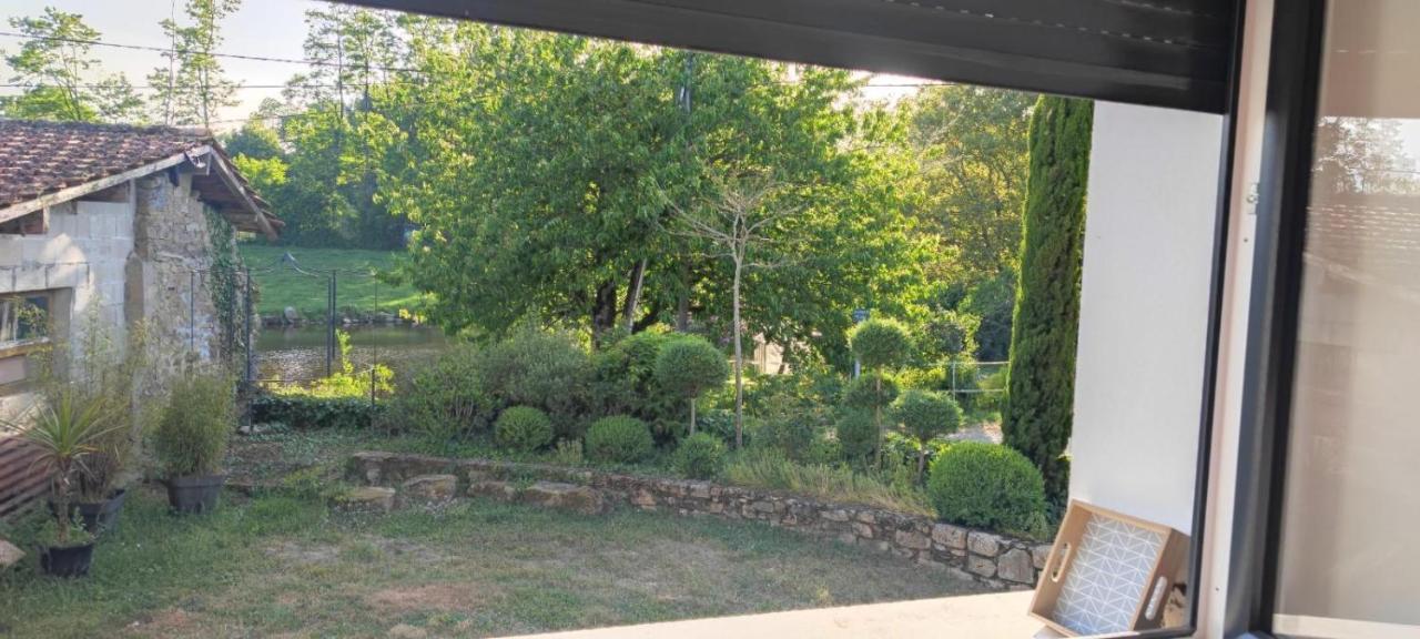 Gite A La Campagne Saint-Brice-sur-Vienne Exterior foto